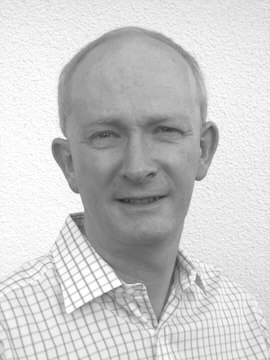 Head and shoulders picture of John Gatheral